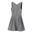 V-Neck Sleeveless Vertical&Inclineed Stripe Pattern Dress