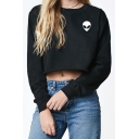Trendy Alien Embroidered Round Neck Long Sleeve Cropped Sweatshirt