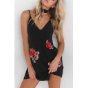 Summer's Sexy Plunge Neck Spaghetti Straps Open Back Floral Printed Mini Slip Dress
