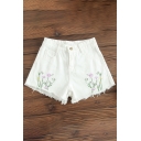 Summer's New Arrival Floral Embroidered Zipper Fly Denim Shorts
