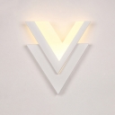 Modern Acrylic Lampshade Led Triangle Shaped Led Wall Light 10.63
