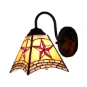Star Design Wall Sconce Traditional Tiffany Style Amber Glass Wall Light for Study Bathroom