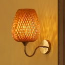 Chinese 1 Head Wall Lighting Khaki Basket Sconce Light Fixture with Bamboo Shade