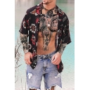 Mens Stylish Short Sleeve Lapel Neck Button Down Floral Leaf Allover Print Relaxed Shirt in Black