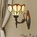 1 Bulb Wall Sconce Light Baroque Diamond Pattern Hand Cut Glass Wall Lamp with Scalloped Trim in Bronze