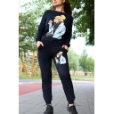 Fashion Figure Printed Long Sleeve Crew Neck Loose Fit Pullover Sweatshirt & Fit Sweatpants Co-ords for Girls