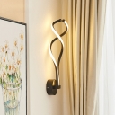 Spiral Living Room Wall Sconce Lighting Metal LED Minimalist Wall Mounted Light in Black/White