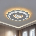 Minimal Loving Heart Flush Mount Light Acrylic Living Room LED Ceiling Lamp in White with Wavy Edge