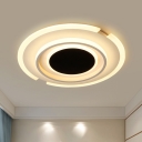 Circle Acrylic Ceiling Light Fixture Modernist LED Black Flush Mount Lighting, 16.5