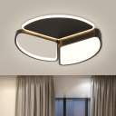 Metal Circle of Sector Ceiling Flush Modernist LED Black Flush Mount Lamp in Warm/White Light