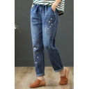 Novelty Womens Jeans Star Embroidery Medium Wash Elastic Waist Regular Fit Full Length Tapered Jeans