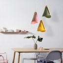 Wave-Edge Conical Cluster Pendant Macaron Metal 3 Heads Dining Room Hanging Lamp in White