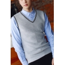 Trendy Men's Knit Vest Contrast Stripe Pattern V Neck Sleeveless Regular Fitted Knit Vest