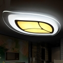 Ultrathin Leaf Shaped Acrylic Ceiling Lamp Minimalist Clear LED Flushmount Lighting