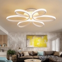 Flower Shaped Living Room Flush Mount Ceiling Light Acrylic Modern LED Semi Flush Light in White