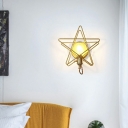 Star Shaped Bedside Wall Lamp Minimalist Metal 1 Head Golden Wall Sconce Lighting
