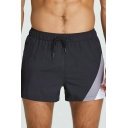 Sporty Men's Shorts Stripe Pattern Pocket Detail Drawstrings Waist Athletic Shorts