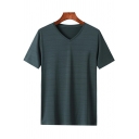 Men Sporty T-Shirt Solid Color V-Neck Short-sleeved Regular Fit T-Shirt