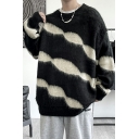 Urban Men's Sweater Round Neck Color Blocking Long-Sleeved Loose Fitted Knitted Sweater