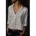 Classic Womens Shirt Spread Collar Button Closure Heart Pattern Regular Fit Long Sleeve Shirt