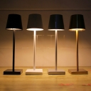 Metal Table Light LED Lighting Minimalist Table Lamp for Bedroom