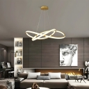 Sleek Metal LED Chandelier with Adjustable Hanging Length in Modern Design for Residential Use