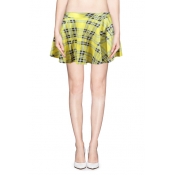 Elastic Waist Mini Skirt in Check Print