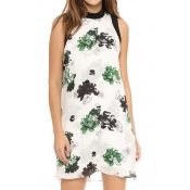 Graceful Floral Print Sleeveless Dress with Contrast Trim