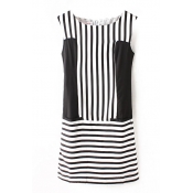 Mono Vertical Stripe Side Pockets Style Dress