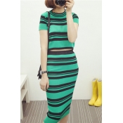 Striped Round Neck Short Sleeve Crop Knitted Top with Skirt