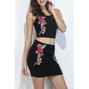 Floral Embroidered Spaghetti Straps Cropped Cami Pencil Mini Skirt Co-ords