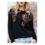 Round Neck Tiger Head Embroidered Long Sleeve Sweater