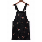 Chic Embroidery Floral Pattern Velvet Overall Dress with Pocket