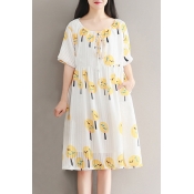 Lovely Printed Round Neck Short Sleeve Pleated Midi A-Line Dress