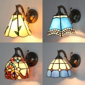 Mediterranean Style Dome Wall Light Glass and Metal 1 Light Colorful Tiffany Sconce Light for Restaurant Bar