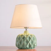 Ceramics Concave Convex Desk Light Traditional 1 Head Living Room Fabric Night Table Lamp in White/Green