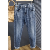 Unique Guy's Plain Pocket Designed Ankle Length Regular Zip Placket Jeans