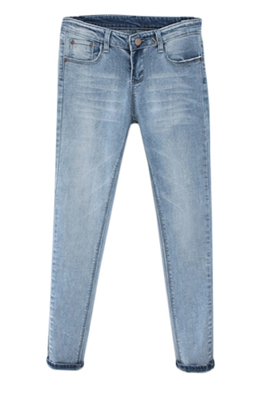 Slim Leg Zipper Fly Jeans in Light Wash