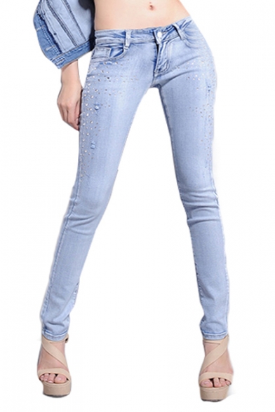Fashionable Studded Pencil Jeans in Light Wash