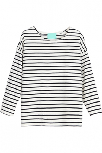 Striped Round Neck Long Sleeve Tee in Loose Fit - Beautifulhalo.com