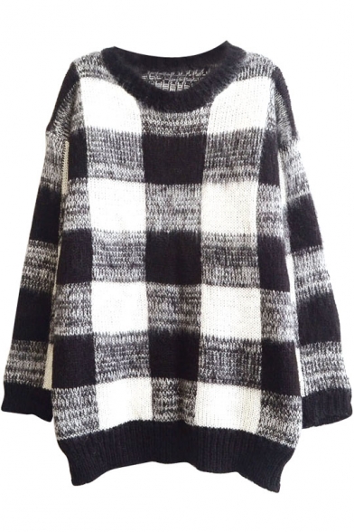 Plaid Pattern Round Neck Long Sleeve Mohair Sweater in Loose Fit