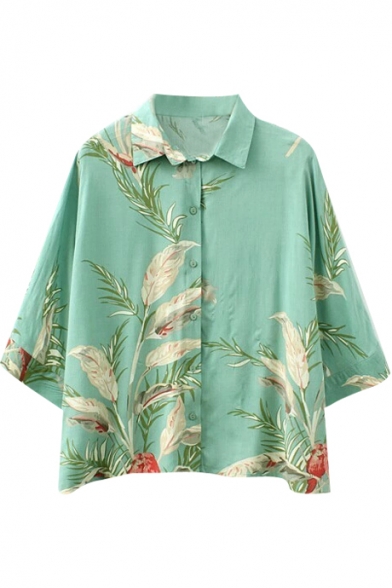 Light Green Background Beige Flower Print 3/4 Sleeve Shirt