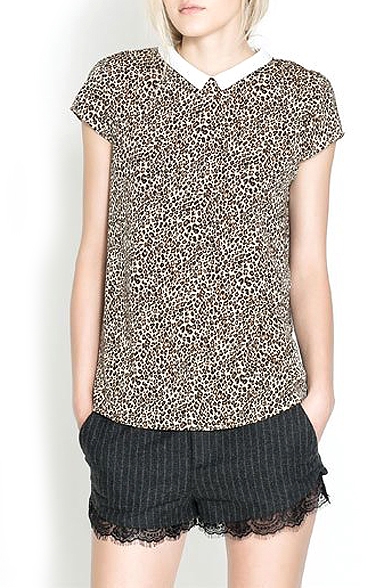 Short Sleeve Back Buttoned Leopard Blouse