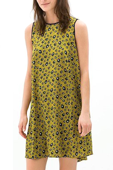 Sleeveless Laid Back Yellow Background Dot Pattern Print Dress