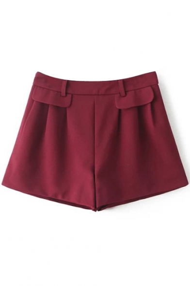 Pleated Zippered Shorts in Loose Fit