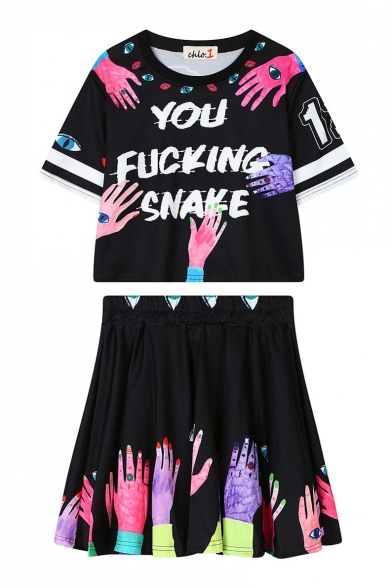 Hand Letter Print T-Shirt with Pleated Skirt