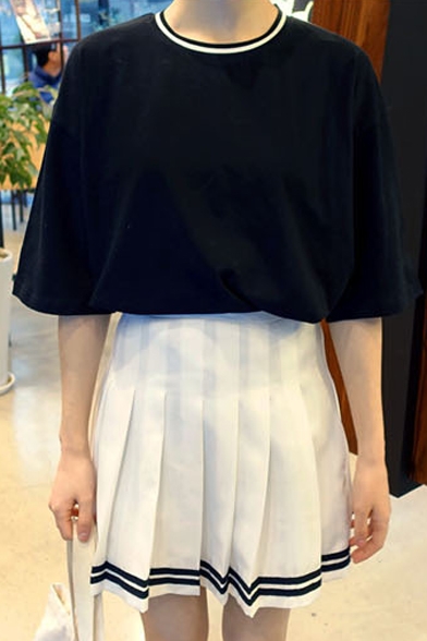 Plain Stripe Hem Pleated Zip Back Mini Skirt