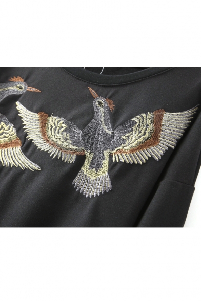 Round Neck Long Sleeve Bird Embroidery Sweatshirt - Beautifulhalo.com