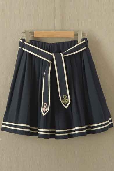 Sweet Contrast Trim Pleasted A-Line Mini Skirt