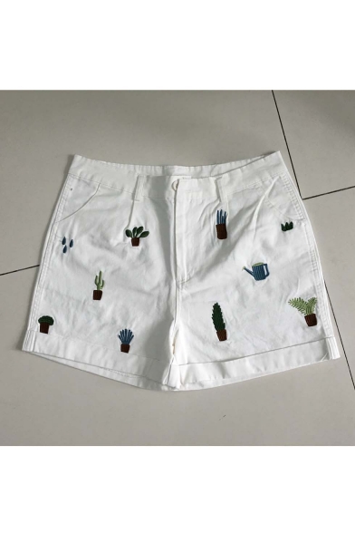 Chic Cactus Embroidery Women's Casual Turned Edge Shorts